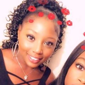 Meet your Posher, Kiera